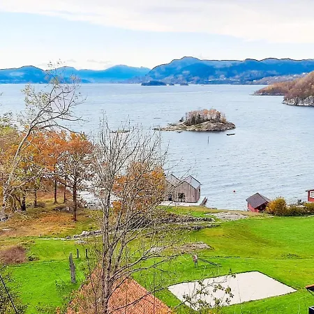 Vakantiehuis 8 Person In Tau-by Traum